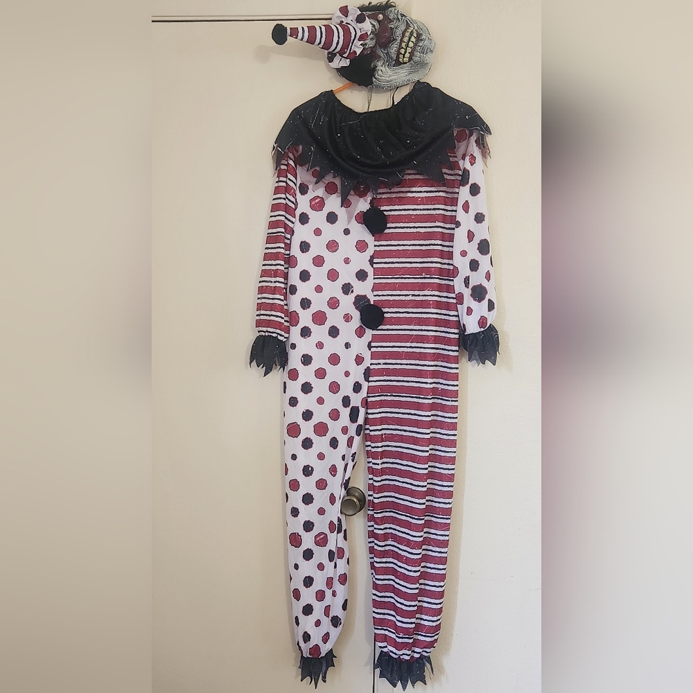 Creepy Clown Boys Costume L (10/12)
